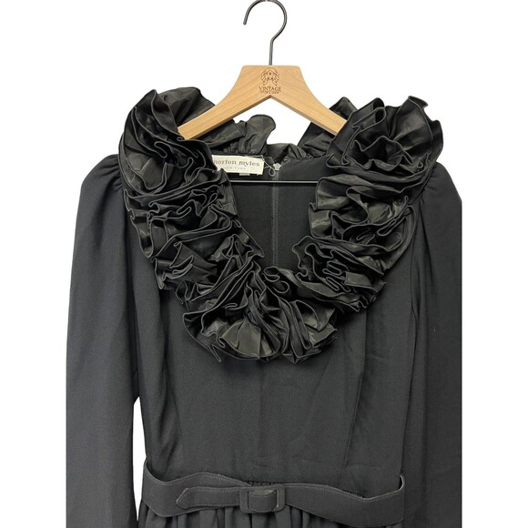 STUNNING Vintage Morton Myles Black Ruffle Neckline Belted Dress Size 12 - Picture 5 of 16